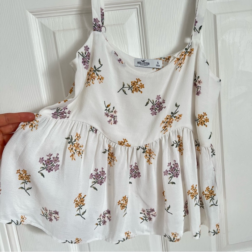 Hollister | Floral Print Top - Picture 3 of 6